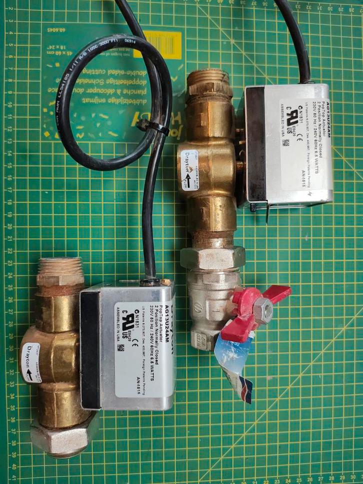 Drayton AG13U24AM 2 pièces Régulation du circuit de chauffag, Bricolage & Construction, Chauffage & Radiateurs, Autres types, Enlèvement