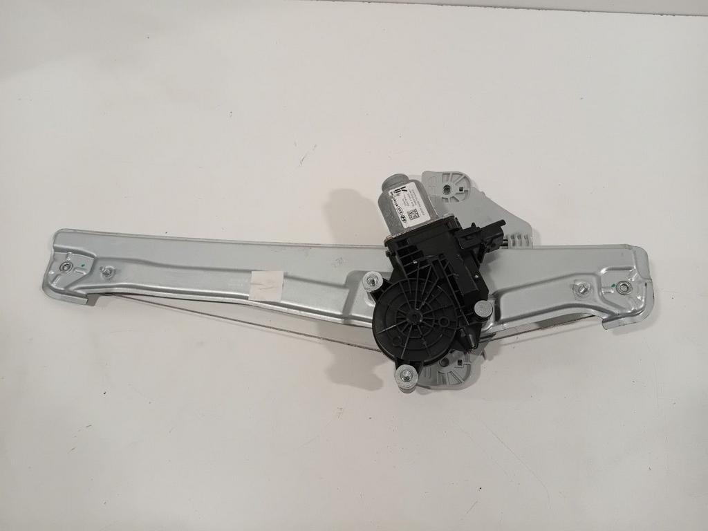 Raammechaniek elektrisch links achter Hyundai Tucson, Onderdelen@venauto.nl, Van der Ven Autorecycling B.V., Gebruikt, Ettenseweg 76, 4706 PB Roosendaal, The Netherlands