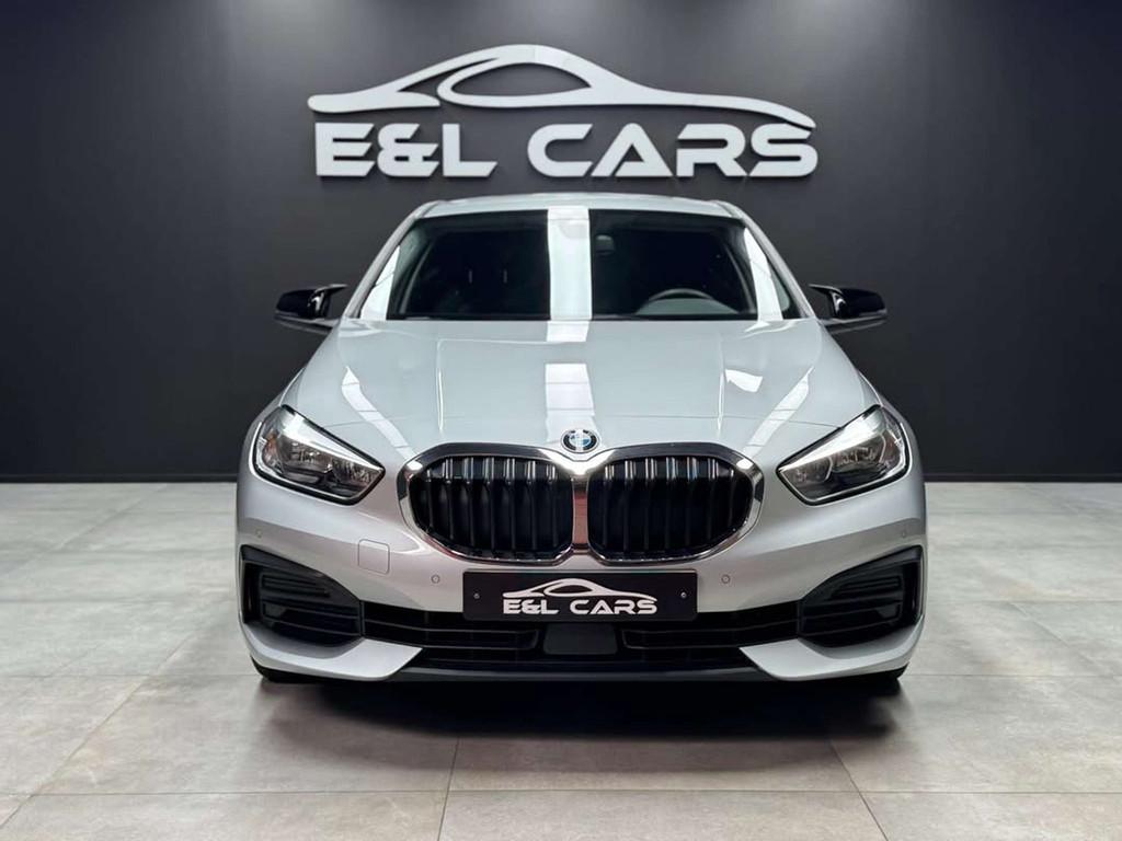 BMW 1 Serie 118 118 d *12 mois de garantie*, Argent ou Gris, 110 kW, Entreprise, Boîte manuelle