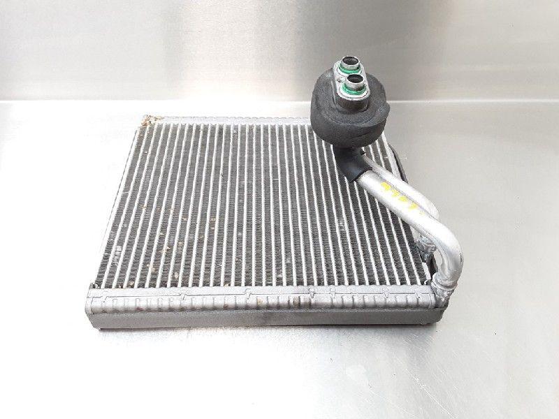 AIRCOVERDAMPER Kia Sportage (SL) (|SPORTAGE|), Gebruikt, Kia