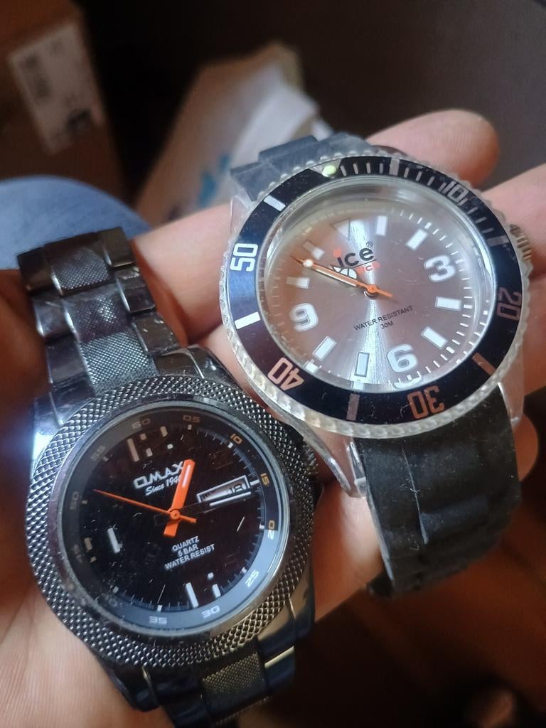 Twee horloges, Ophalen, Zo goed als nieuw, Polshorloge