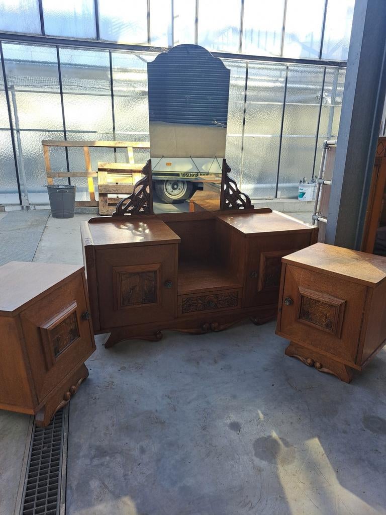 Unieke 3-delige Eiken Slaapkamerset – Art Deco / Interbellum, Antiek en Kunst, Antiek | Meubels | Kasten, Ophalen of Verzenden