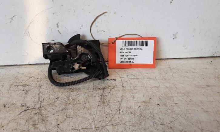 MOTORKAP SLOT Volkswagen Passat (3G2) (01-2014/-), Auto-onderdelen, Carrosserie, Volkswagen, Gebruikt