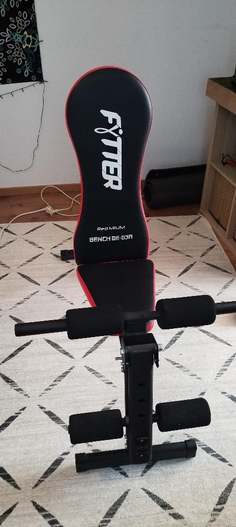 Lot musculation: banc + poids + haltères + barre, Sport en Fitness, Fitnessmaterialen, Ophalen, Zo goed als nieuw, Benen, Dumbbell