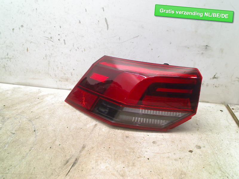 ACHTERLICHT LINKS Volkswagen Golf VIII (CD1) (5H0945095B), Gebruikt, De Bloemendaal 21 21
5221 EB  'S HERTOGENBOSCH, NL, Info@123Parts.nl