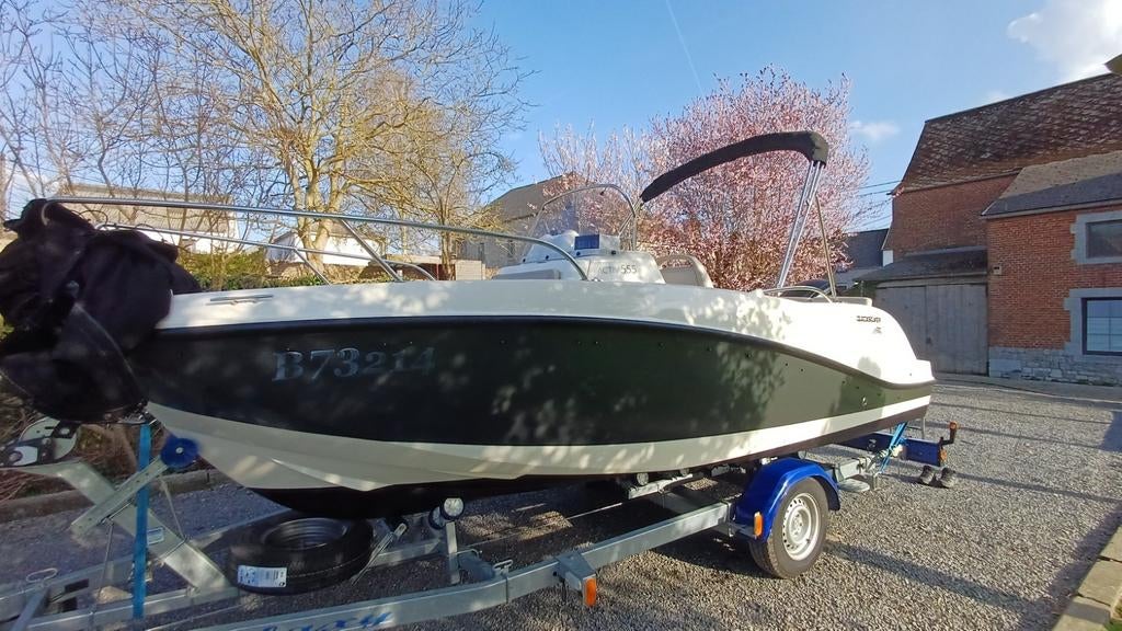 Quicksilver 555 Activ Open, Watersport en Boten