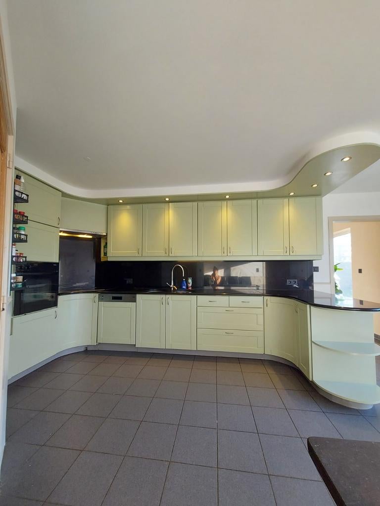 GRATIS keuken of delen ervan! Pak wat je pakken kan!, Huis en Inrichting, Keuken | Complete keukens, Ophalen