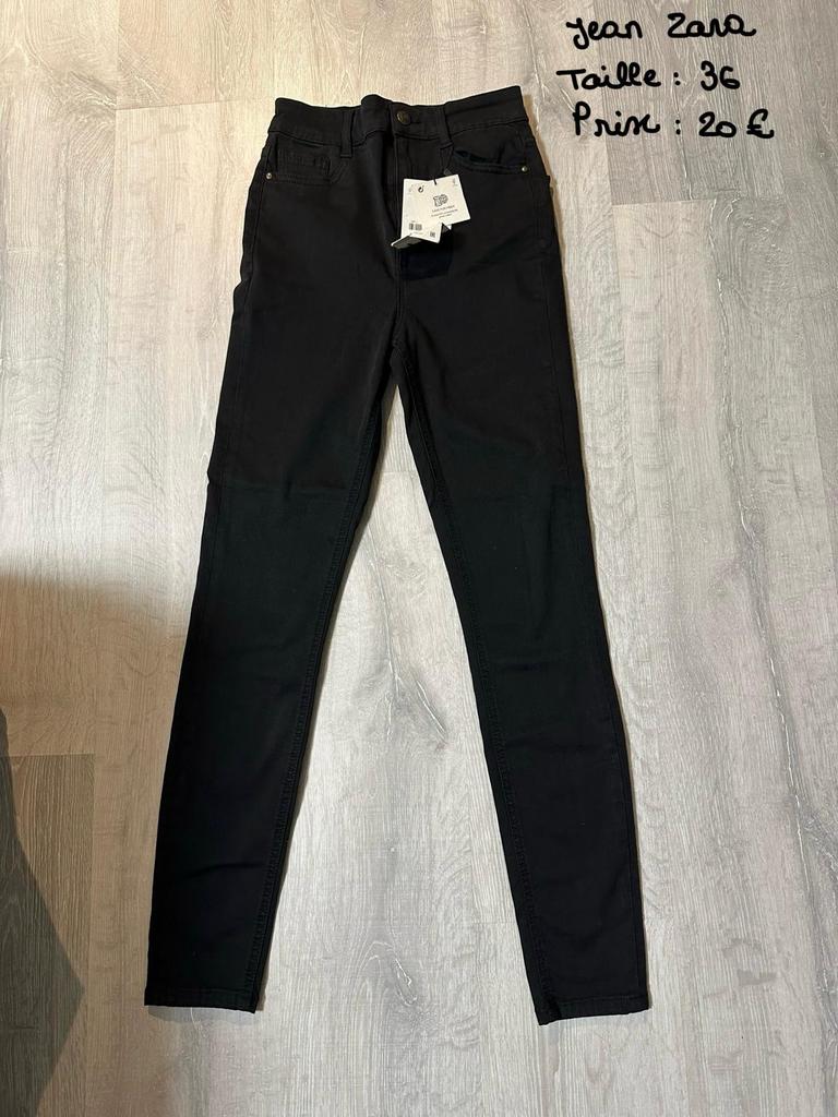 Jean zara neuf avec étiquette taille 36, Kleding | Dames, Broeken en Pantalons, Zwart, Nieuw, Ophalen of Verzenden, Maat 36 (S)