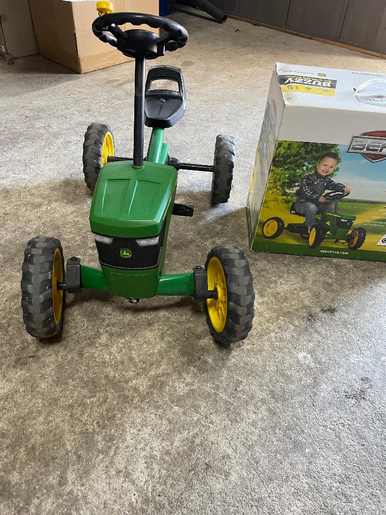 Gocart John deere, Kinderen en Baby's, Speelgoed | Buiten | Skelters, Ophalen, Zo goed als nieuw, Berg