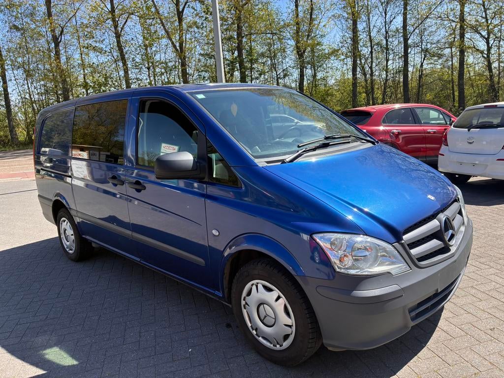Double cabine automatique Mercedes Vito 113cdi !, Autos, Cuir, Euro 5, Achat, Attache-remorque