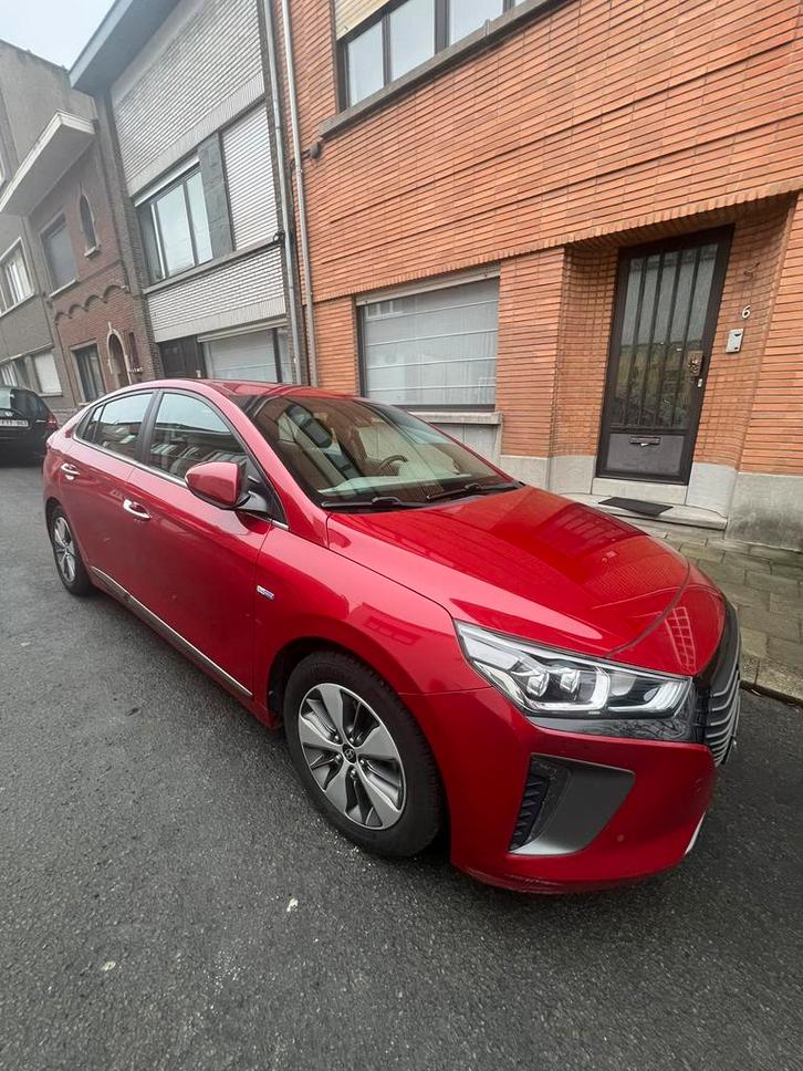 Hybride rechargeable Hyundai Ioniq, Autos, Hyundai, Particulier, IONIQ, Hybride Électrique/Essence, Euro 6, Enlèvement