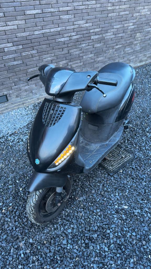 Piaggio zip 2T, Vélos & Vélomoteurs, Pièces de cyclomoteur | Scooters, Comme neuf, Enlèvement