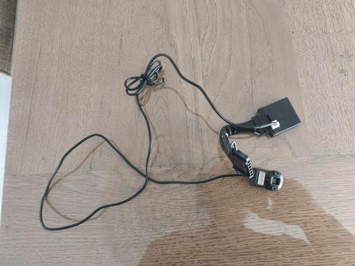 Sprint booster V3 porsche, Telecommunicatie, Mobiele telefoons | Telefoon-opladers, Ophalen