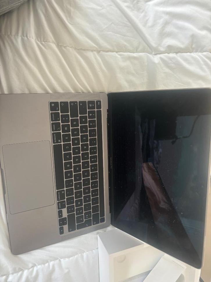 MacBook Pro touchbar, Computers en Software, Apple Macbooks, Zo goed als nieuw, MacBook Pro, 13 inch, 3 tot 4 Ghz, 256 GB, 8 GB
