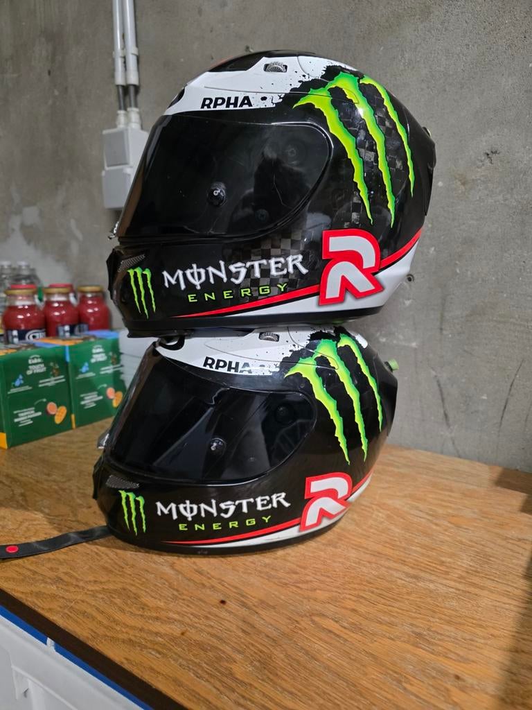 Casque hjc x2 u  en parfait état carbonne sac plus vissiere, Motoren, Kleding | Motorhelmen, HJC