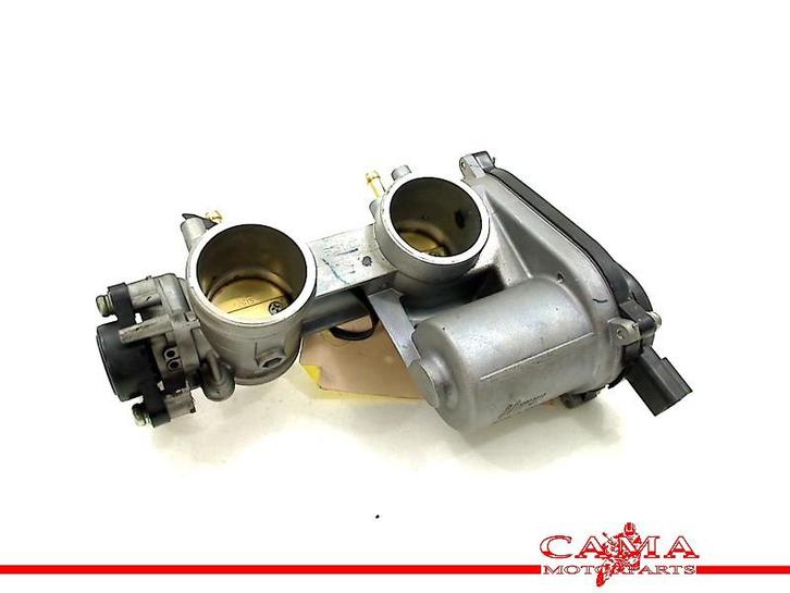 BOITIER PAPILLON Yamaha XP 530 T-Max 2017-2019 (XP530 TMAX), Motos, Pièces | Yamaha, Utilisé