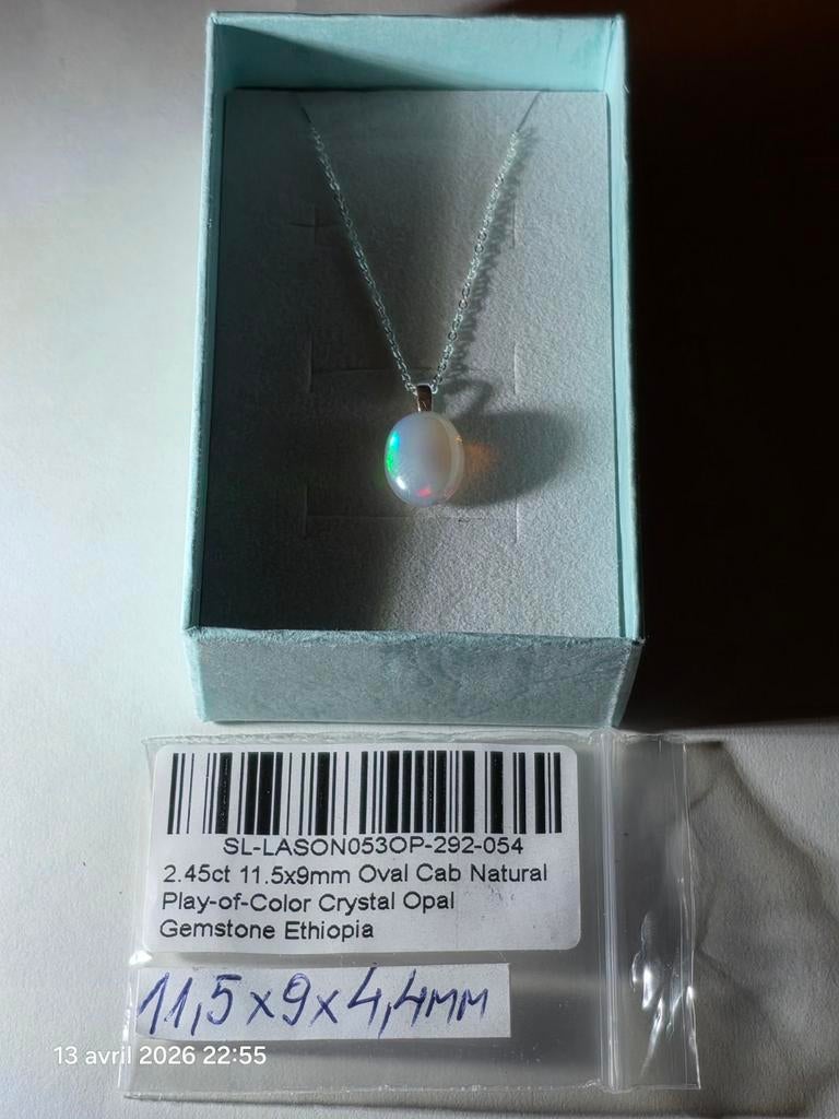 Halsketting met prachtig natuurlijk opaal uit Ethiopië, Handtassen en Accessoires, Kettinghangers, Nieuw, Zilver, Zilver, Met edelsteen