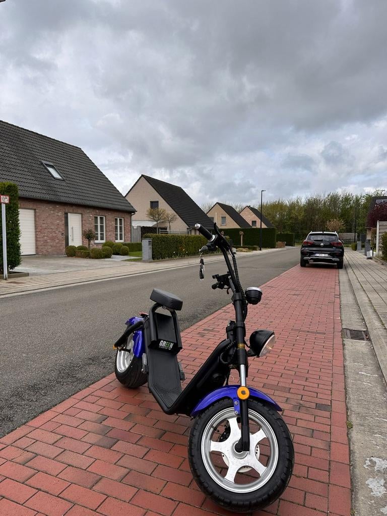 Elektrische Chopper LUQI, 533 km's, amper gereden, Klasse A (25 km/u), Ophalen of Verzenden, Zo goed als nieuw, Quadro