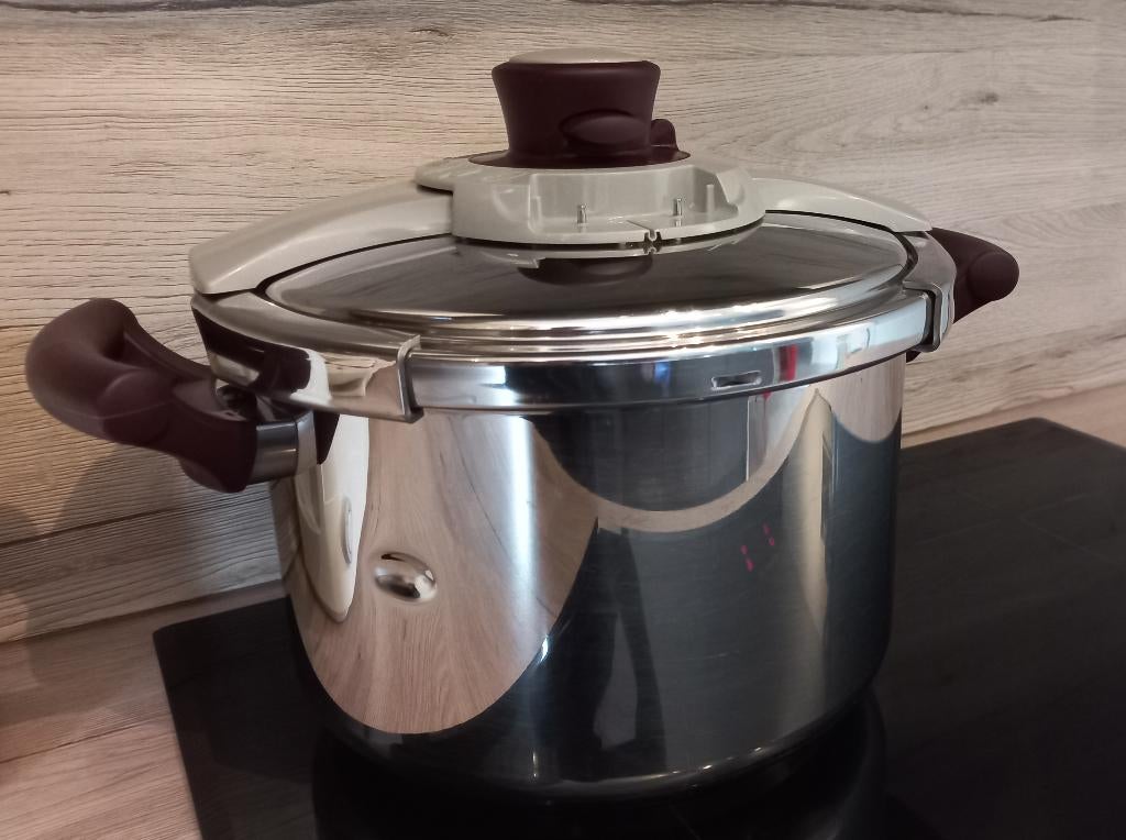 Autocuiseur SEB Clipso Control 8L, Maison & Meubles, Inox, Enlèvement, Utilisé, Plaque céramique