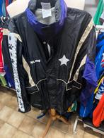 Gilet rétro du Real Madrid, Enlèvement ou Envoi