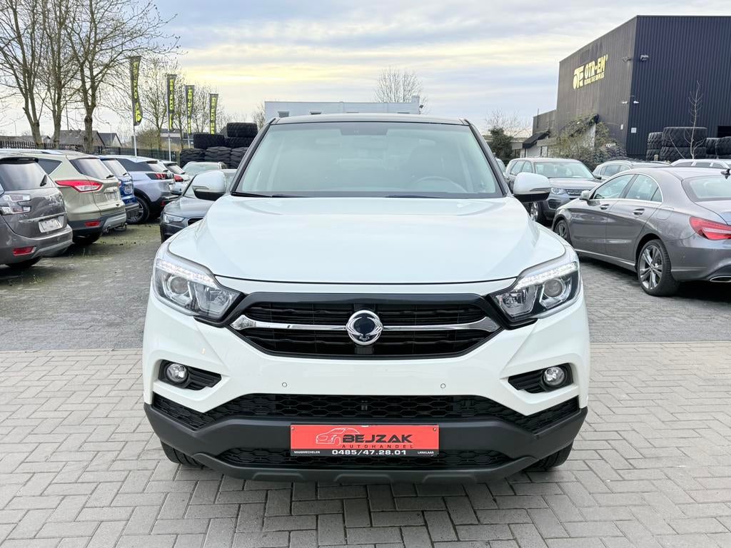 Ssangyong Musso Quarts 4WD 2.2d Autm 1j garantie 181PK, Automaat, https://public.car-pass.be/vhr/6c70d6d9-be27-4552-b81c-d8713dd8909c