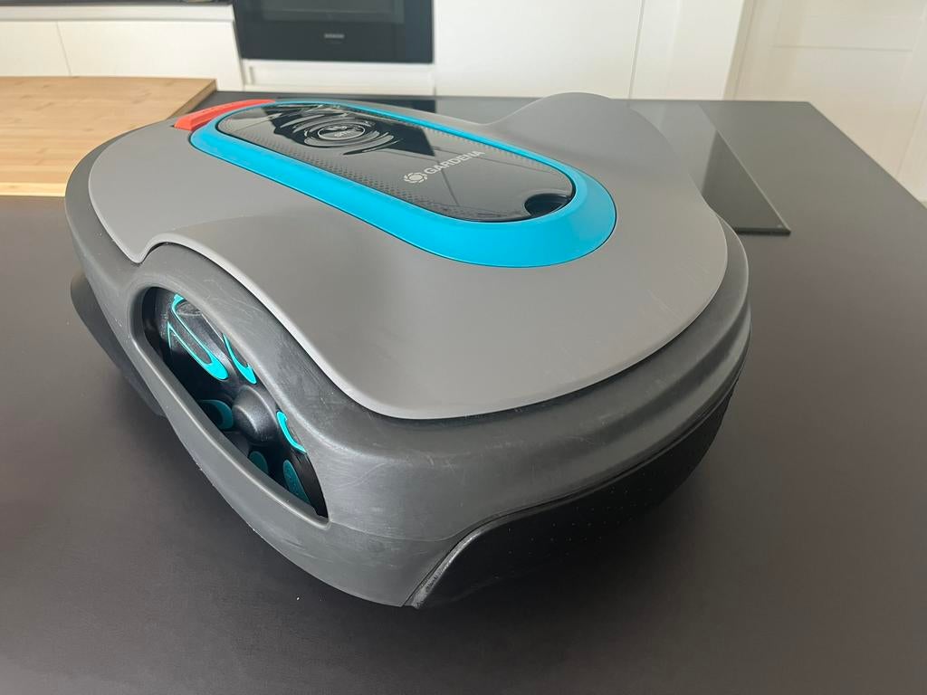 Grasrobot Gardena te koop tot 750m2, Ophalen, Gebruikt, Bestuurbaar via app