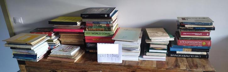 Verschillende numismatische boeken te koop!, Postzegels en Munten, Munten en Bankbiljetten | Toebehoren, Boek of Naslagwerk, Ophalen of Verzenden