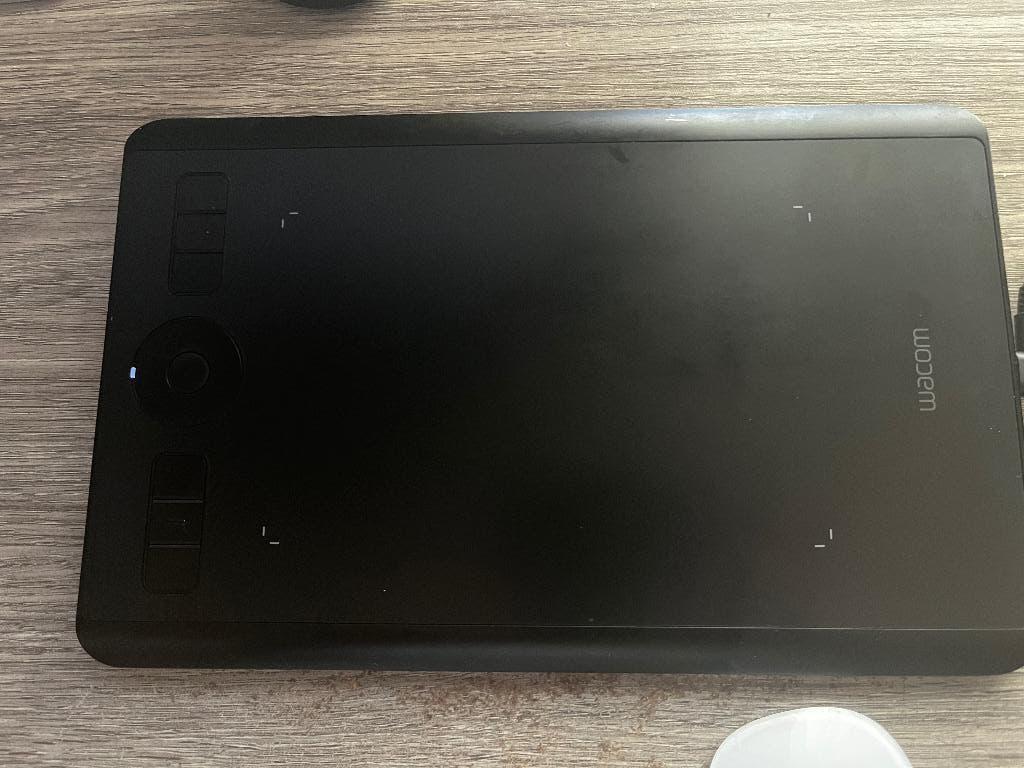 simplifiez la retouche de photos - Wacom Intuos Pro S, Enlèvement ou Envoi, Comme neuf, Autres types