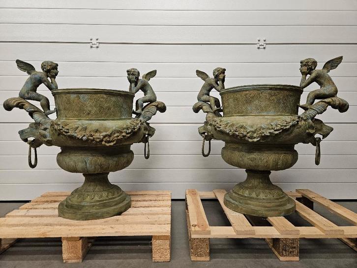 2 BRONZEN TUINVAZEN GROTE VERSIE AAN ZEER LAGE VRAAGPRIJS!!!, Jardin & Terrasse, Vases de jardin, Comme neuf, Enlèvement ou Envoi