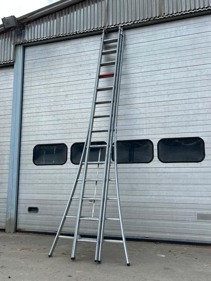 Altrex Ventoux 3x14 alu ladder 8,95m (professioneel), Doe-het-zelf en Bouw, Ladders en Trappen, Gebruikt, Ladder, 4 meter of meer