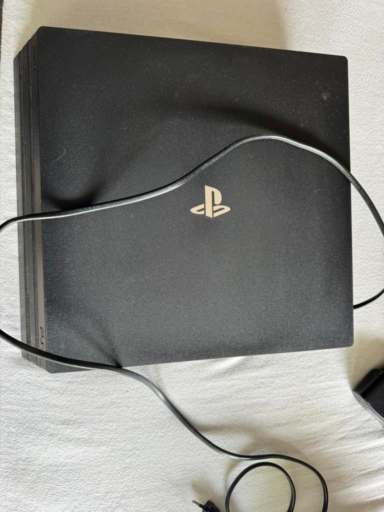 Pack PS4 Pro, Consoles de jeu & Jeux vidéo, Enlèvement, Utilisé