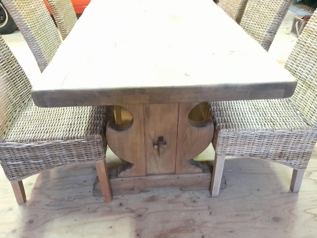 kloostertafel, Ophalen, Zo goed als nieuw