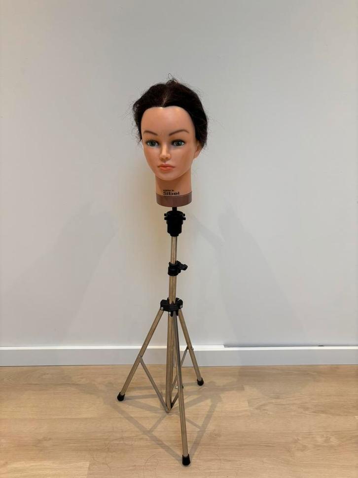 Sibel Oefenhoofd met Echt Haar + Sibel Hoofdhouder, Hobby en Vrije tijd, Cursusmateriaal, Zo goed als nieuw, Ophalen