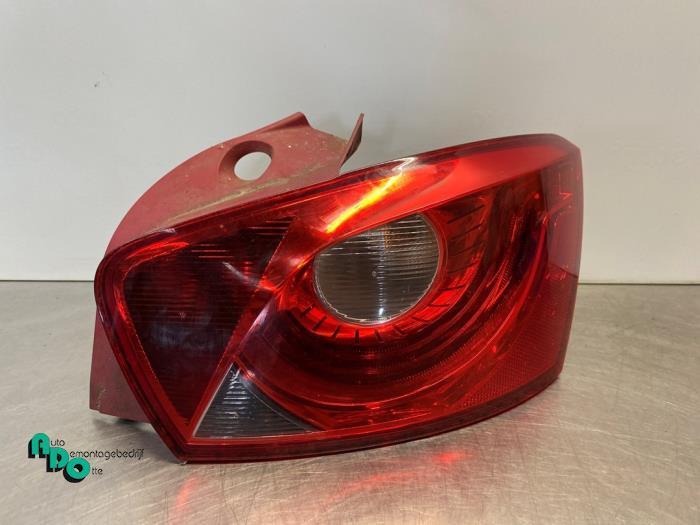 Achterlicht rechts van een Seat Ibiza (Ibiza 08-), Auto-onderdelen, Verlichting, Seat, Gebruikt, 3 maanden garantie, Ophalen of Verzenden