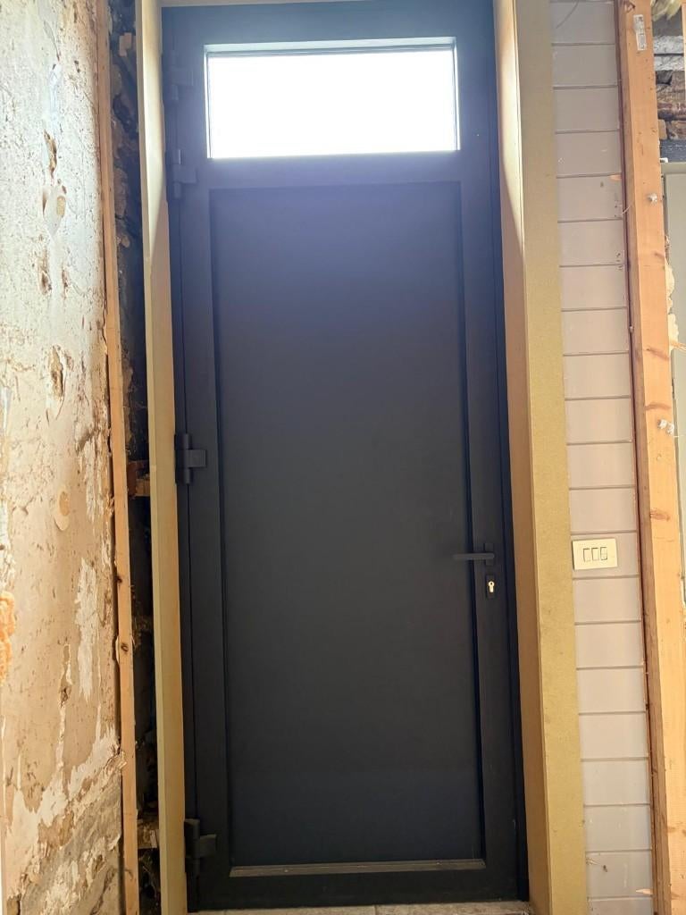 Porte design en aluminium très haute - look moderne, Bricolage & Construction, Fenêtres & Moustiquaires, Utilisé, Porte extérieure