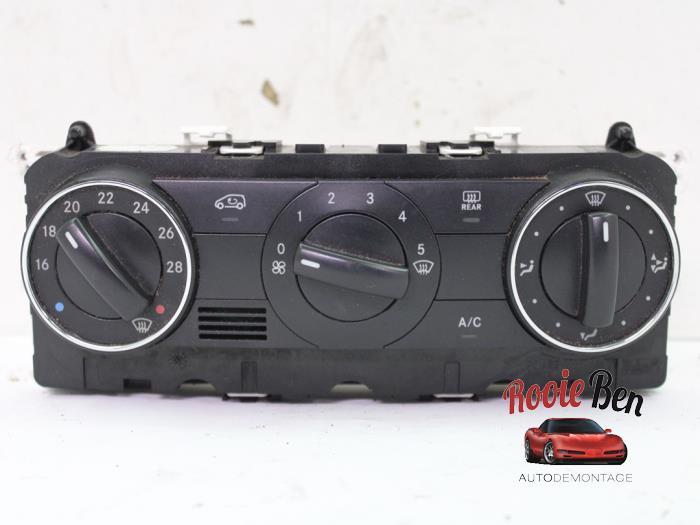 Kachel Bedieningspaneel van een Mercedes A-Klasse, Auto-onderdelen, Dashboard en Schakelaars, Mercedes-Benz, Gebruikt, 3 maanden garantie