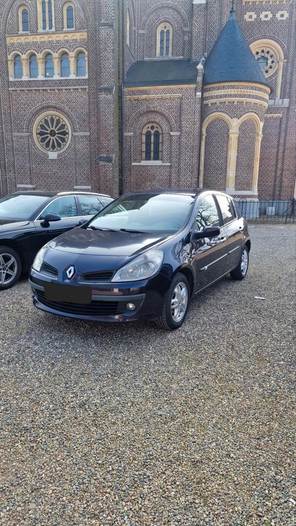 Renault Clio 3, Autos, Renault, Particulier, Clio, Essence, Euro 4, Hatchback, Boîte manuelle