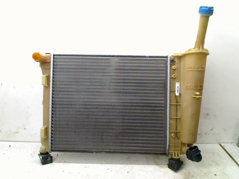 RADIATEUR EAU Fiat 500 (312) (01-2007/12-2012) (8795650), Autos : Pièces & Accessoires, Dhr. R. de Gouw, Utilisé, Fiat, De Bloemendaal 21 21
5221 EB  'S HERTOGENBOSCH, NL