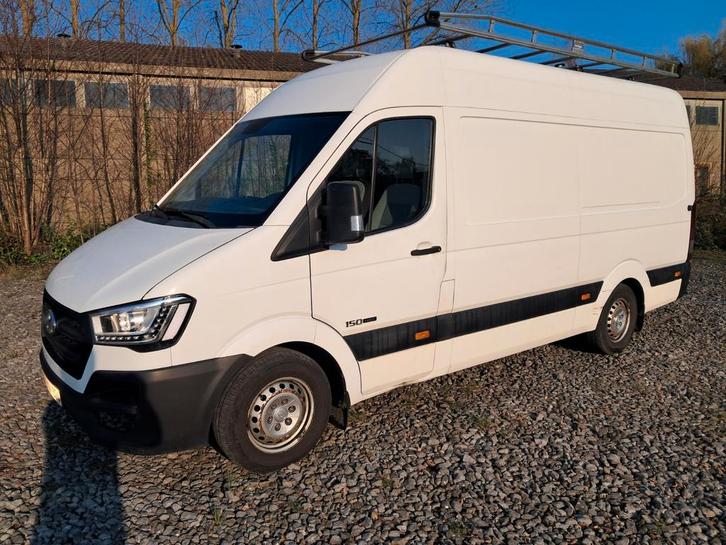 Hyundai H350, Auto's, Bestelwagens en Lichte vracht, Bedrijf, Achteruitrijcamera, Airbags, Bluetooth, Boordcomputer, Elektrische buitenspiegels