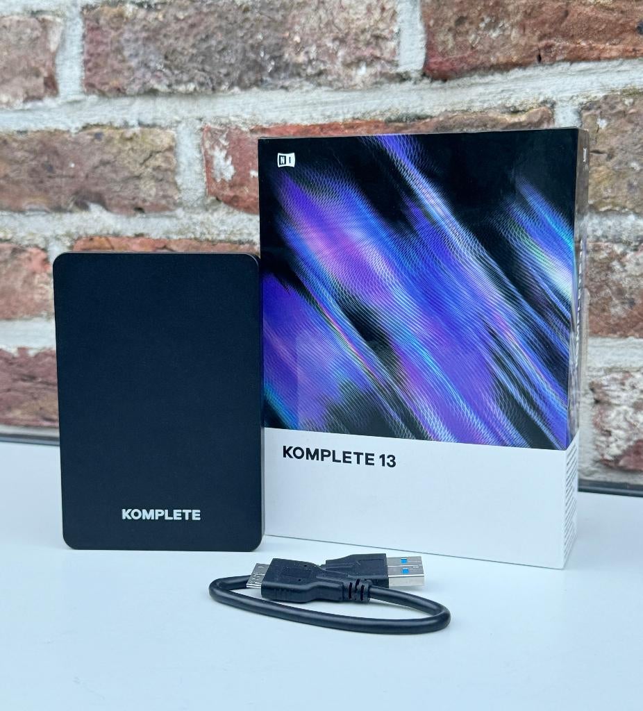 Native Instruments Komplete 13, Muziek en Instrumenten, Ophalen, Zo goed als nieuw