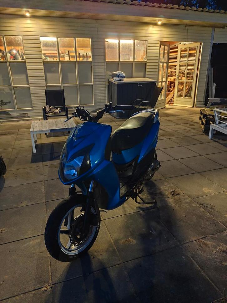 sym jet 4R 2-takt, Fietsen en Brommers, Scooters | Yamaha, Ophalen