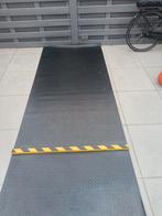 Rubberen Dart mat, Ophalen