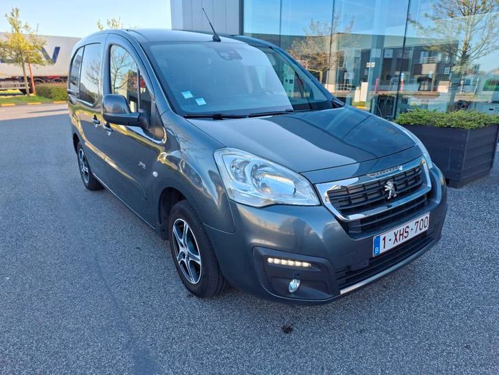 Peugeot Partner 1.6i - Lichte vracht - Euro 6 - Gekeurd!, Auto's, Peugeot, Particulier, Partner, ABS, Airbags, Airconditioning