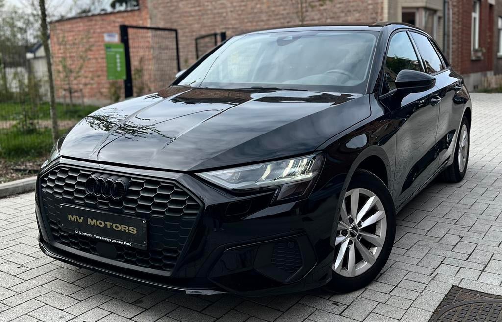 AUDI A3 à hayon 3.0 1.0 TFSI Pro Line SB S-tronic 2022, Autos, Achat, Feux de virage, Euro 6, Entreprise
