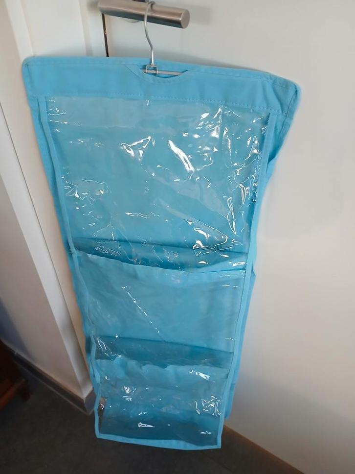 Kasthangers: 2 x 3 vakken (aan elke kant 3), Huis en Inrichting, Woonaccessoires | Overige, Ophalen of Verzenden