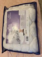 4 seizoensdonsdeken Traumeland 100x135, Ophalen, Zo goed als nieuw