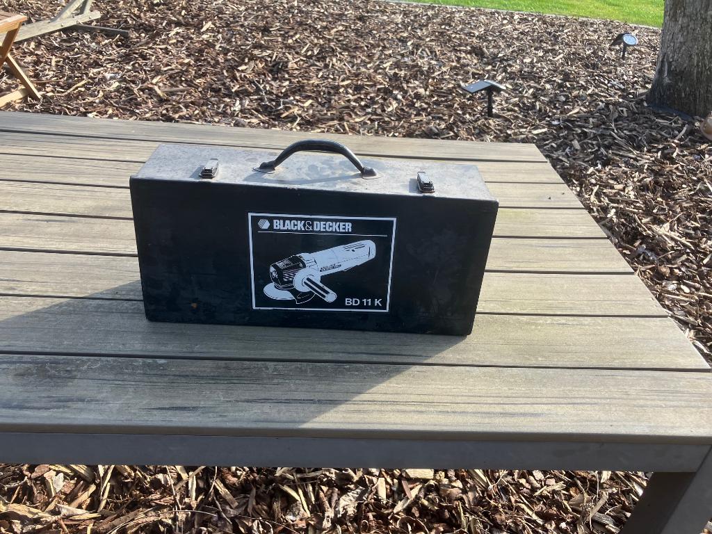 Haakse slijper Black & Decker BD11K, Doe-het-zelf en Bouw, Gereedschap | Slijpmachines, Ophalen, Gebruikt, Minder dan 700 watt