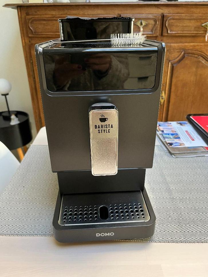 Espressomachine, Elektronische apparatuur, Koffiezetapparaten, Gebruikt, Koffiebonen, Espresso apparaat, 1 kopje, Afneembaar waterreservoir