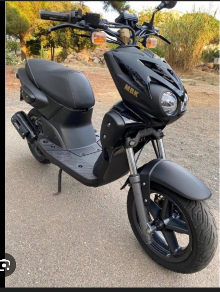 Recherche Stunt / Slider pour pièces ou projet, Ophalen of Verzenden, Gebruikt, Klasse A (25 km/u), 50 cc