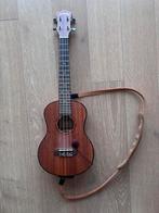 Casha ukulele + riem en contact pick up, Muziek en Instrumenten, Snaarinstrumenten | Gitaren | Akoestisch, Ophalen, Zo goed als nieuw
